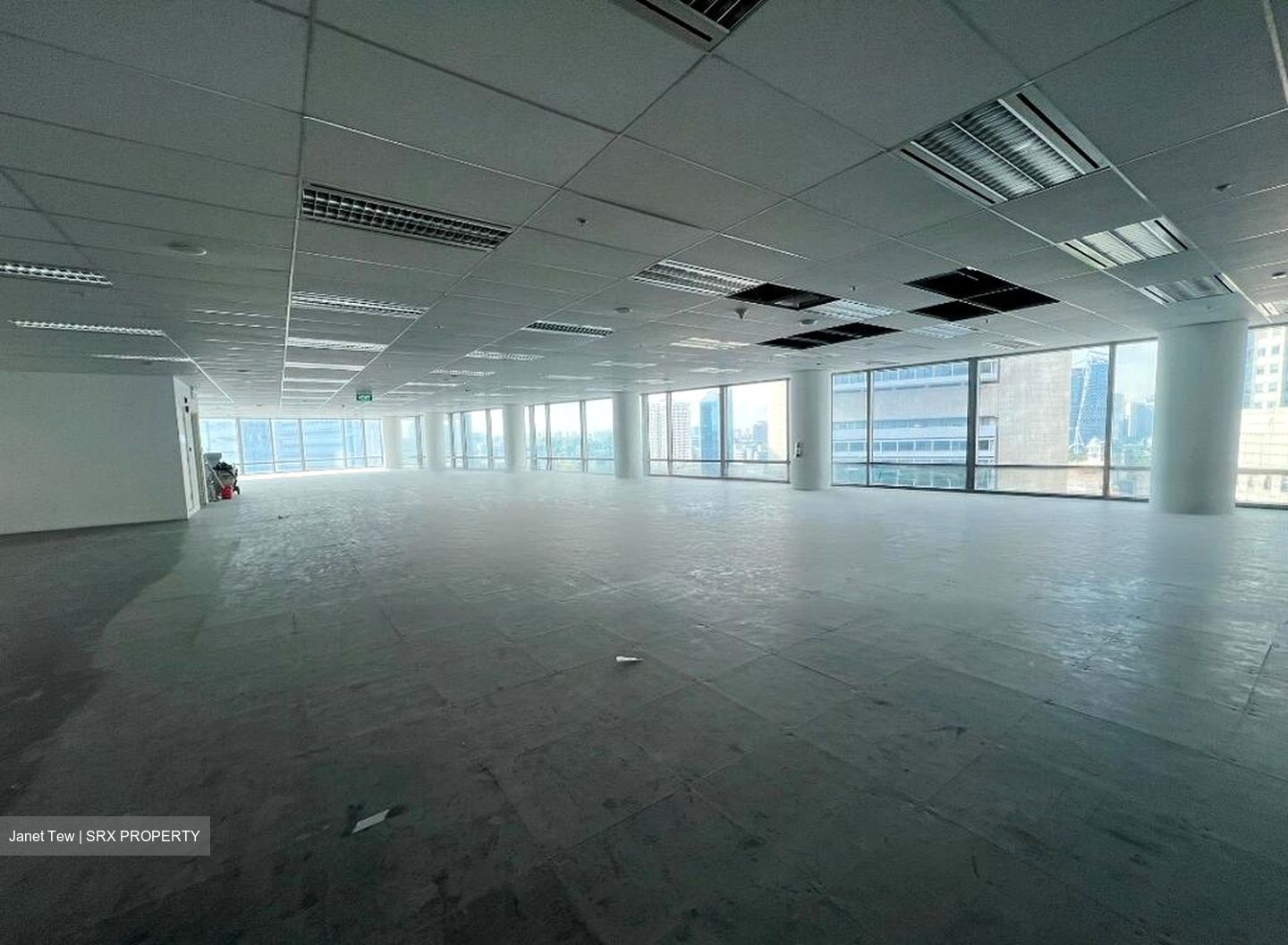 Capital Square (D1), Office #478213671